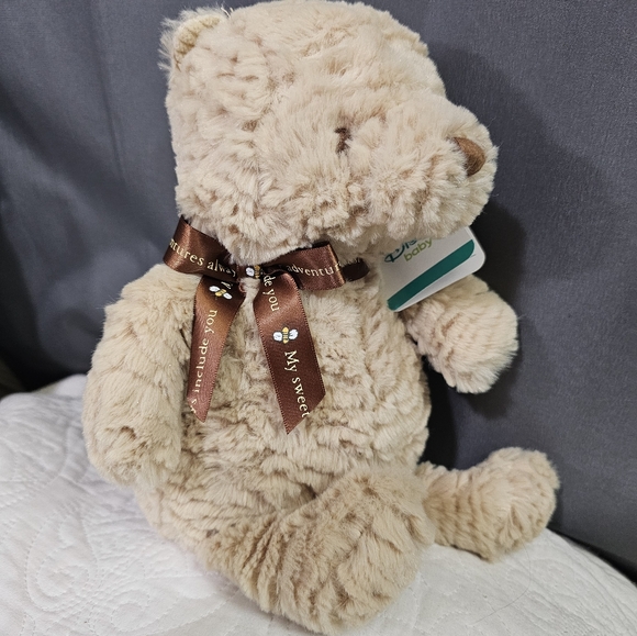 Classic Winnie the Pooh stuffed plush - Picture 4 of 7